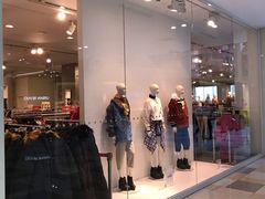 -H&M(鹏欣水游城店)