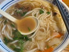 -鑫花溪牛肉米粉(文星广场店)