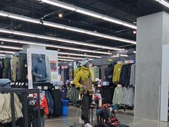 -迪卡侬(大英山店)