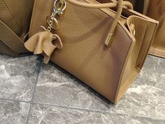 -广州壹马服装广场