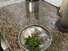 -正宗杨记普洱酸醋米线(总店)