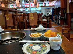 -沸炉重庆老火锅(军事博物馆店)