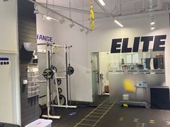 -汗水空间私教健身连锁(SM广场店)