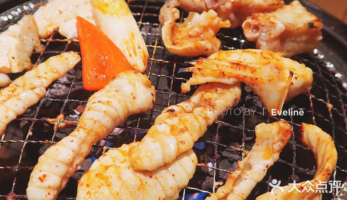 食材口感都不错。「河豚鱼鳍酒」好特别的酒