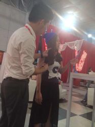 点击看大图 发型师-CARR SALON