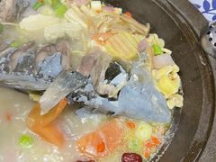 -泸沽肴(泸沽湖大洛水村农村信用社旁店)