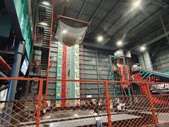 -极限PLAY运动娱乐新世界·团建派对潮玩休闲馆·室内蹦极高空游乐园