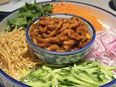 招牌京酱肉丝-额娘·现烙春饼烤鸭(太原总店)