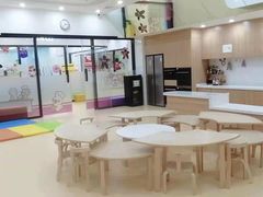-美国谷斯妈妈早教中心 (陆家嘴店)