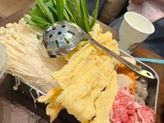 -CowCow其其·牛杂咖啡公司(六运店)