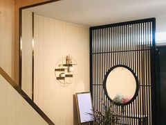 -汤去三面