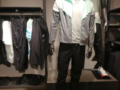 -NIKE品牌体验店(北京蓝色港湾店)