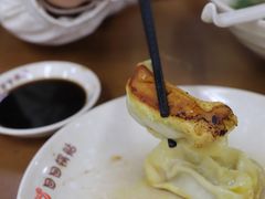 牛肉锅贴-回回锅贴(小河沿店)