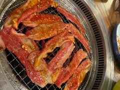 -明洞阿姨·韩式酱蟹烤肉·创意料理(三元桥店)