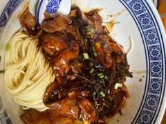 -沪西老弄堂面馆(定西路店)