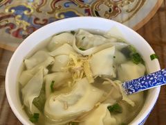-笑来喜馄饨小笼工坊店(湖滨街店)