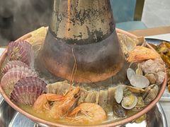 -一口猪海鲜浑锅·东北家常菜