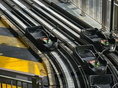 -圣淘沙天际线斜坡滑车