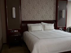 -北京金龙潭御瑞酒店(花园桥地铁站店)