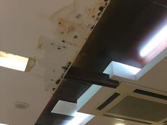 -新华书店(泉城路店)
