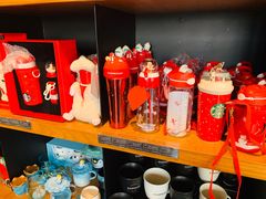 -星巴克(洛阳中州路王府井店)