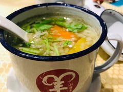 新疆缸缸肉-巴扎美食·新疆菜·西域歌舞表演餐厅(新疆大厦店)