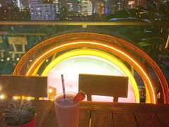 上海姑娘-THE CUT Rooftop顶楼牛排餐吧(环贸iapm店)