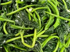 蒜蓉番薯叶-成惠食府(赤岗店)