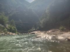 -安吉龙王山峡谷漂流