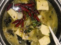 酸菜小鱼-渝是乎酸菜鱼·川渝小炒(新世界百货望京店)