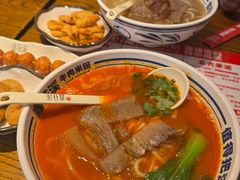 -鑫花溪牛肉米粉(文星广场店)