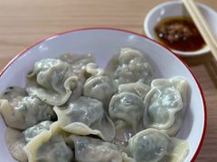 香茜马蹄鲜肉饺-聚荣饺子店