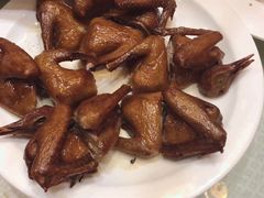 脆皮乳鸽-顺风海鲜港(金玉兰店)