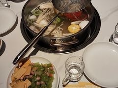 -犇鼎牛潮汕牛肉火锅(新辰里学清路店)