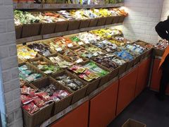 -来伊份(香积寺路店)