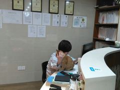 -爱侣·安琦尔宠物医院·中兽医针灸·心内科·狂犬免疫点(宝山区院)