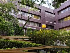 -香港大学