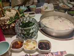 -洪氏嗨捞·猪肚鸡火锅(阳光天地店)
