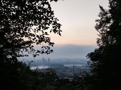 -紫金山山顶公园