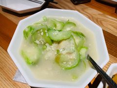 金虾米煮海南丝瓜-金戈戈香港豉油鸡(南山海岸城店)