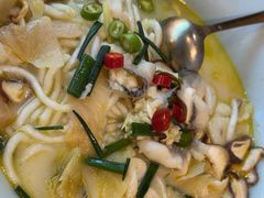 -蜜桃餐厅·伴山(绿宝广场店)