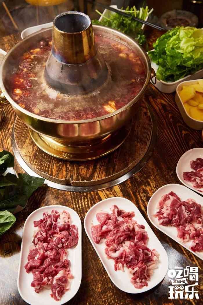 新疆麦麦提羊肉馆-"想吃羊肉火锅,店家推荐吃带皮羊肉火锅12.