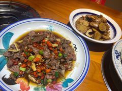 小炒黄牛肉-厨道重庆菜馆(鸳鸯店)