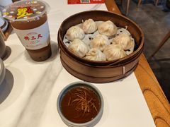 -馋三尺蟹粉小笼(人民广场店)