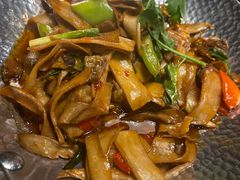 -雀舞云南菜(天津天河城购物中心店)