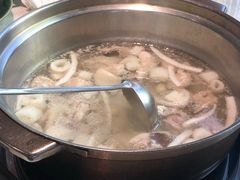 -喃喃椰·糟粕醋·椰子鸡火锅(七堡花园店)