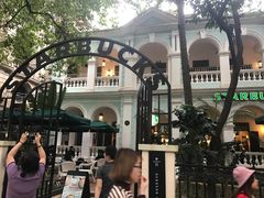 -星巴克臻选(广州沙面店)