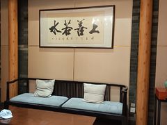 -郑庄脂渣海鲜楼(九水路店)