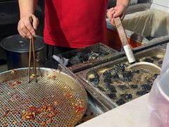 -黑色经典臭豆腐·湖南特产(步行街店)