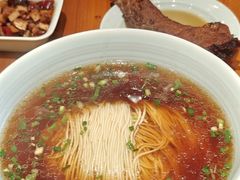 红汤面底-裕兴记•蟹黄面馆(人民广场店)